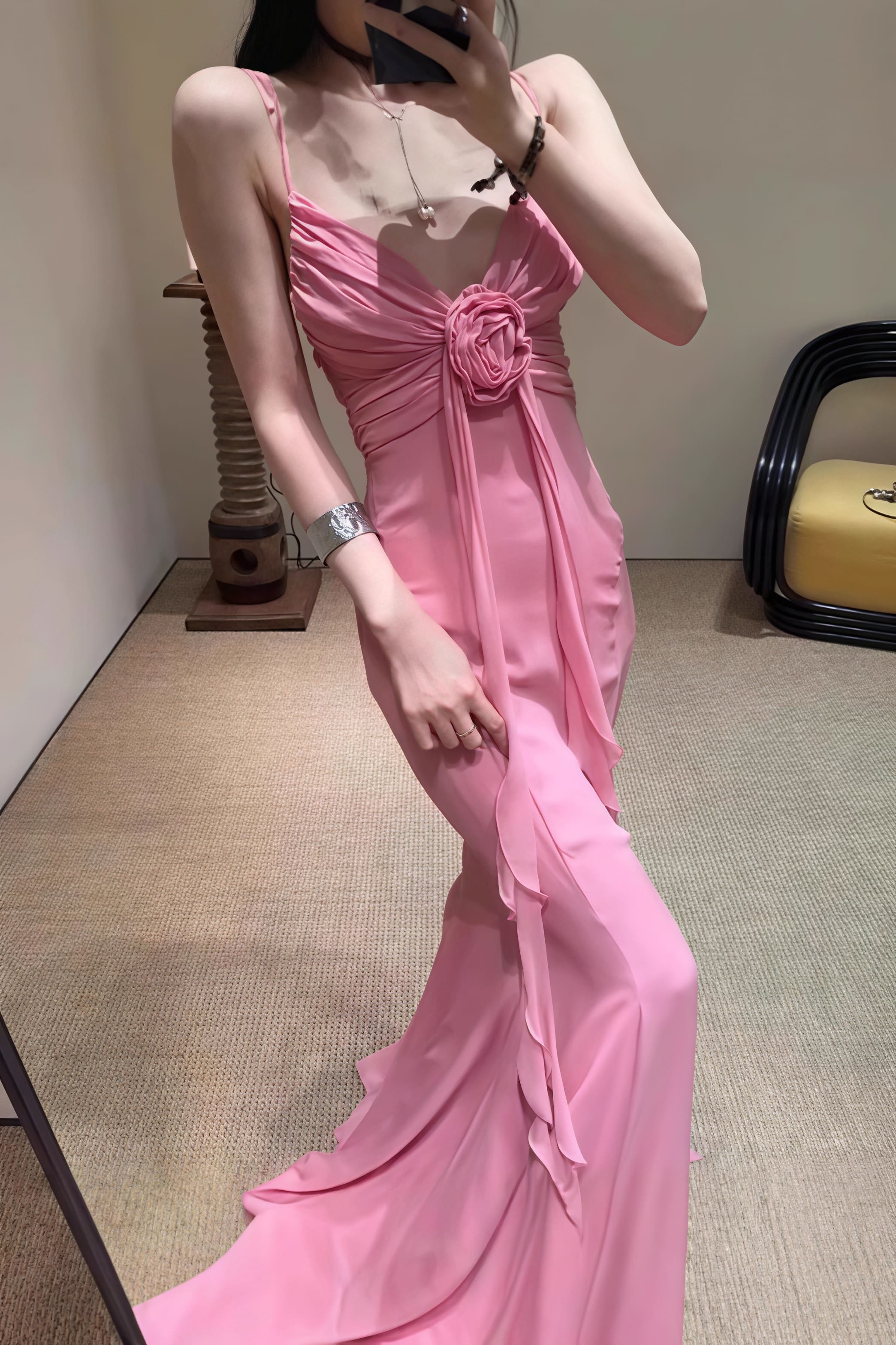 3D Rose Flowy Spaghetti Strap Backless Maxi Dress