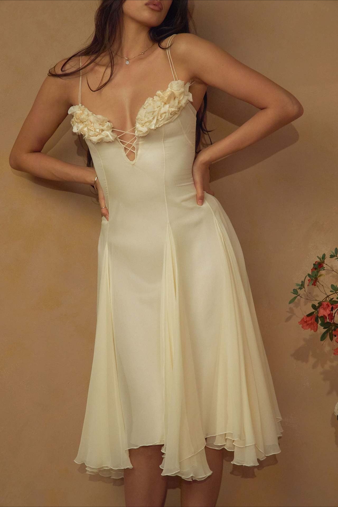 3D Flower Deep V Patchwork Spaghetti Strap Romantic Midi Dress