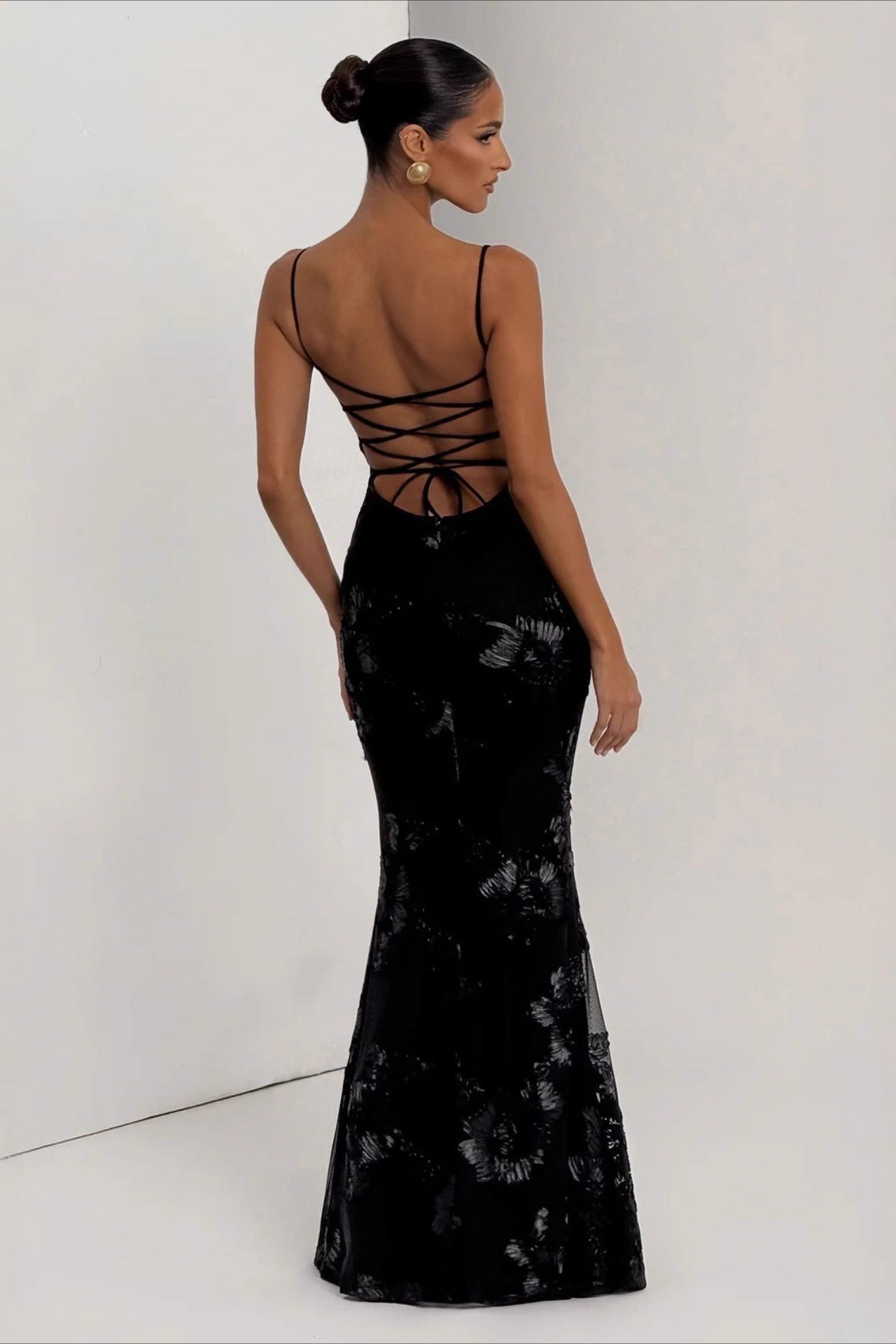 Floral Applique Backless Maxi Formal Dress